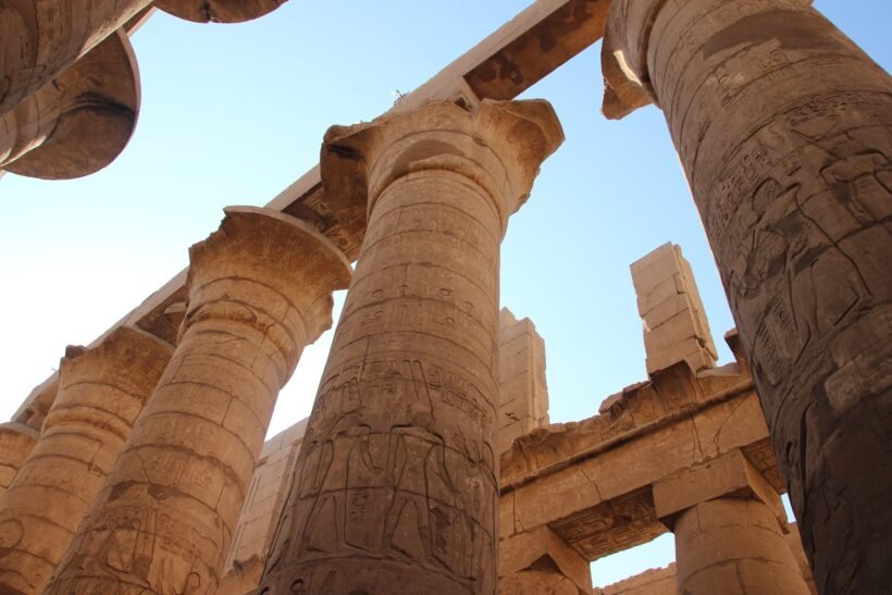 egyptian-temple-2154599_1920.jpg