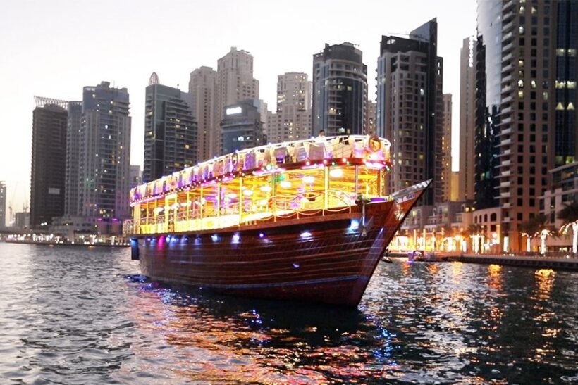 Dhow-Cruise-Dinner-Marina-Dubai-0